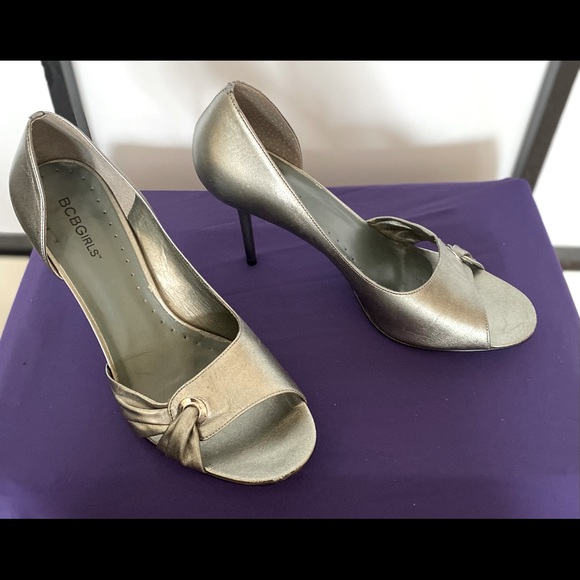 Gently pre-loved BCBGgirls Heels - Picture 1 of 1